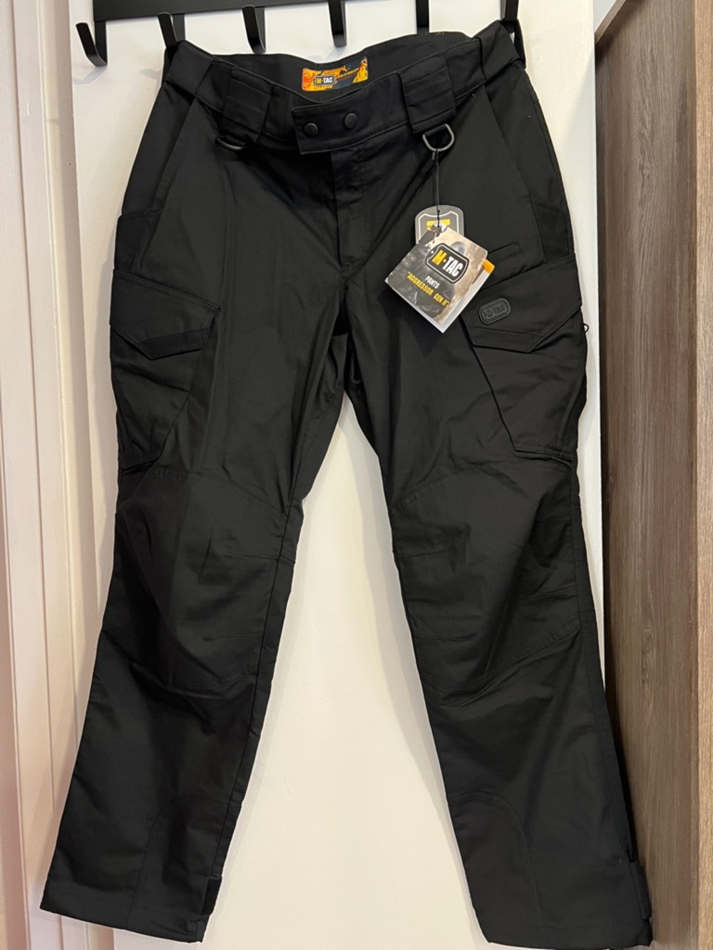 Men's Black Cargo Pants — Heavy-Duty Utility Trousers
